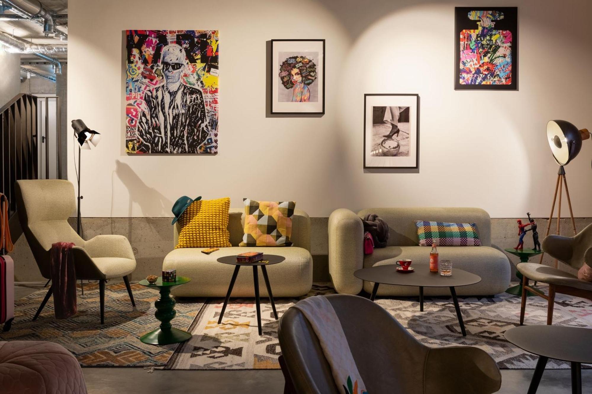 Moxy Outletcity Metzingen Metzingen  Eksteriør bilde