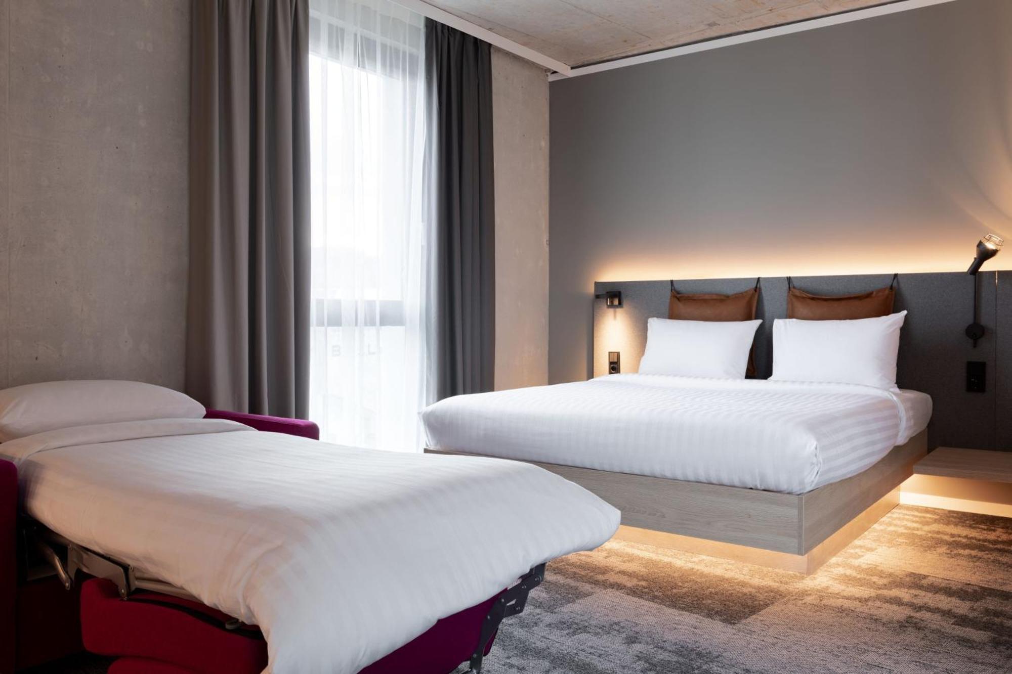 Moxy Outletcity Metzingen Metzingen  Eksteriør bilde