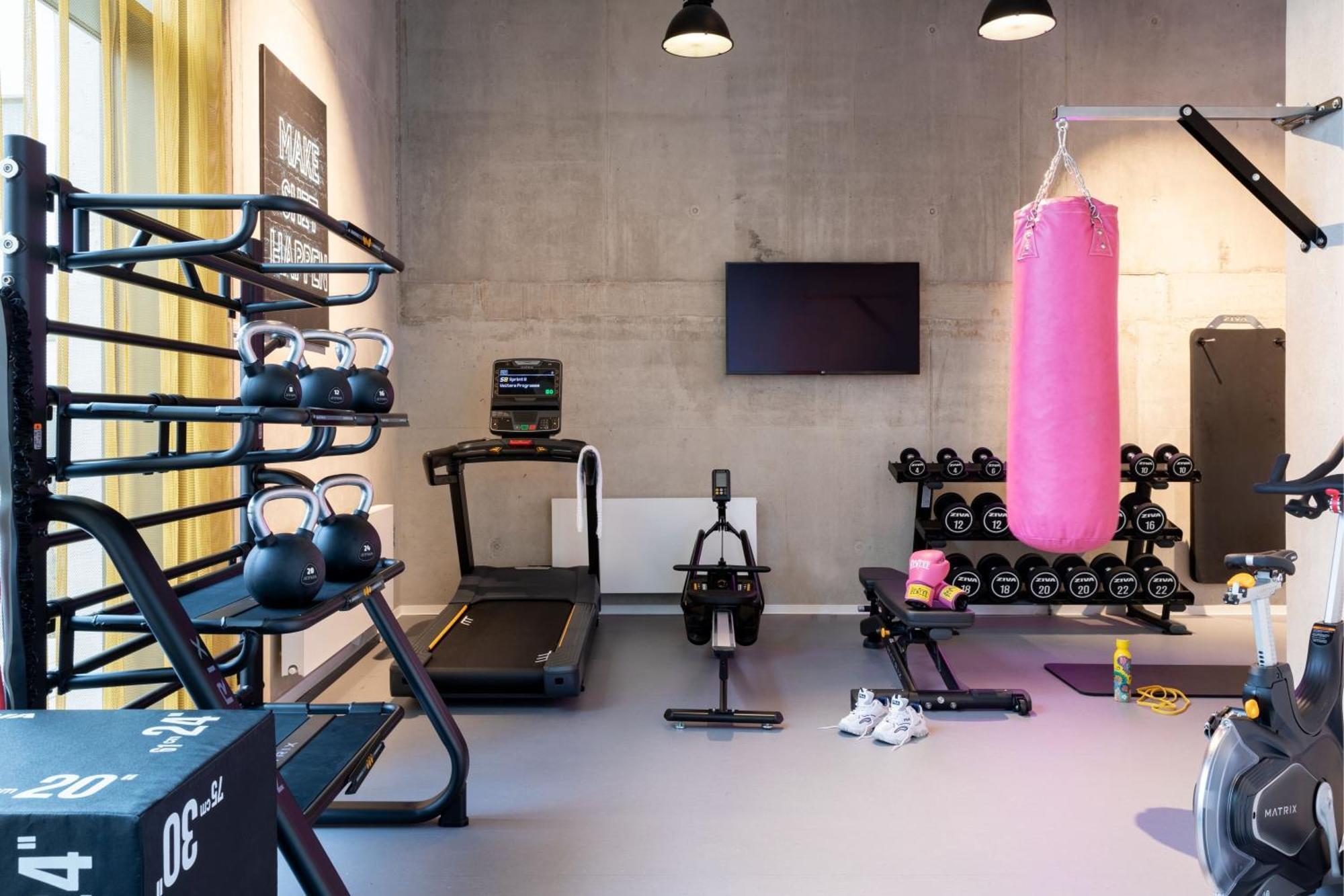 Moxy Outletcity Metzingen Metzingen  Eksteriør bilde