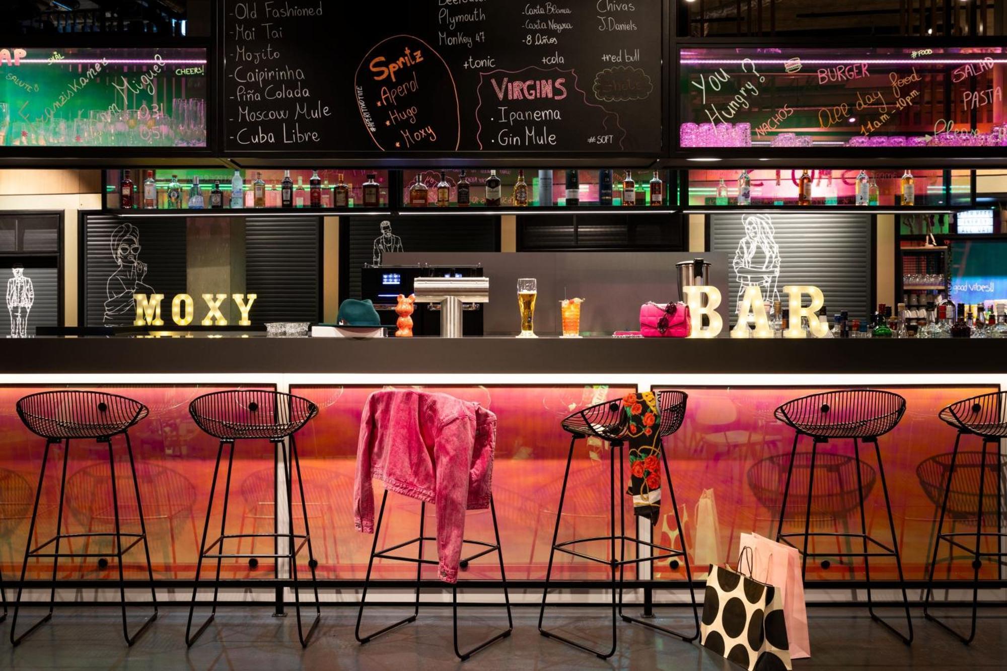 Moxy Outletcity Metzingen Metzingen  Eksteriør bilde