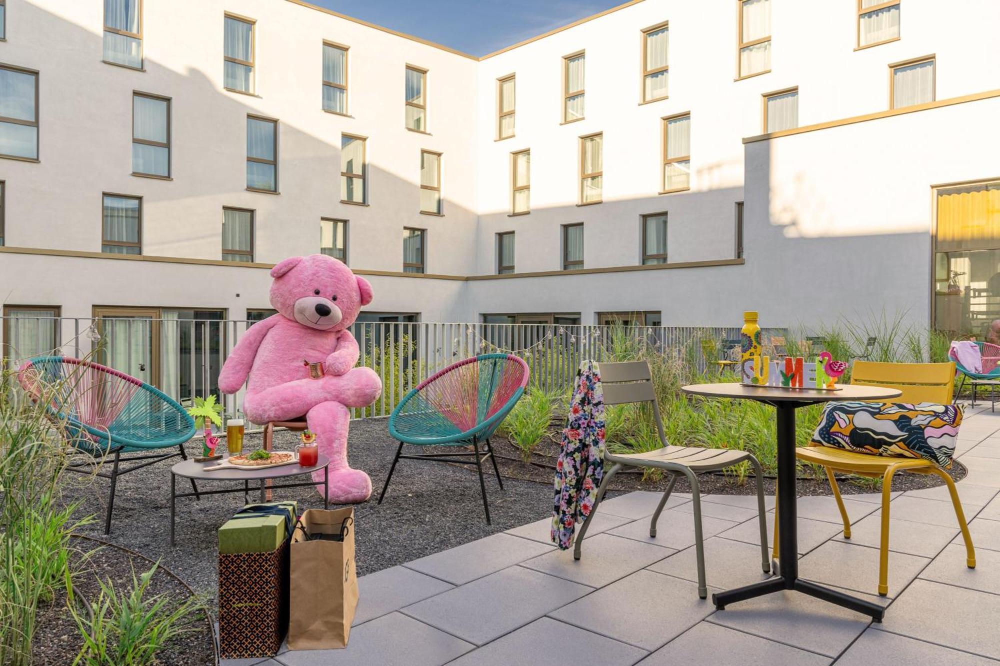 Moxy Outletcity Metzingen Metzingen  Eksteriør bilde